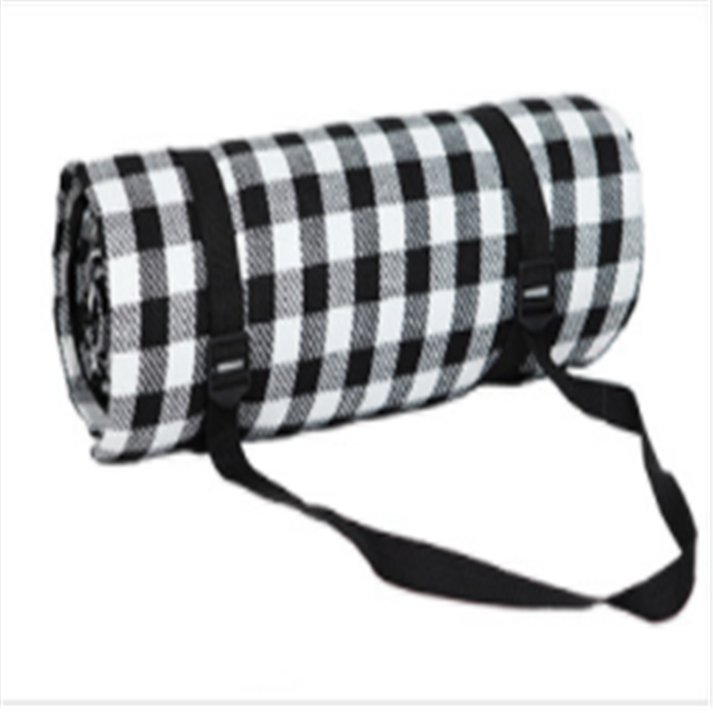 Thickened beach mat Enlarge picnic mat - Blue Force Sports