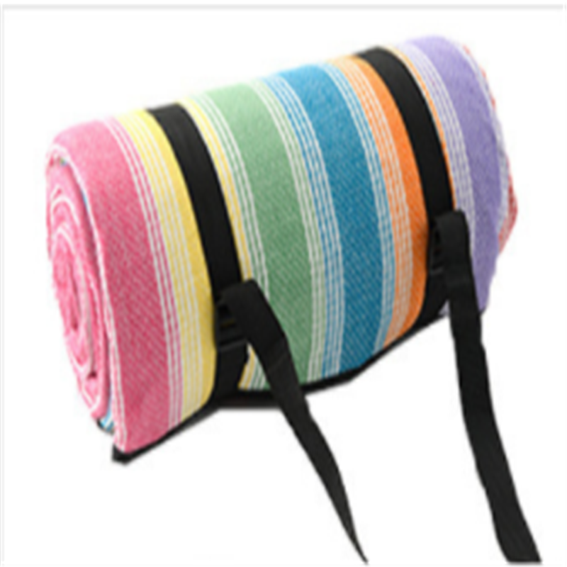 Thickened beach mat Enlarge picnic mat - Blue Force Sports